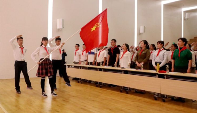 团队建设引航向——海口寰岛中学第一届少先队大队委竞选活动剪影